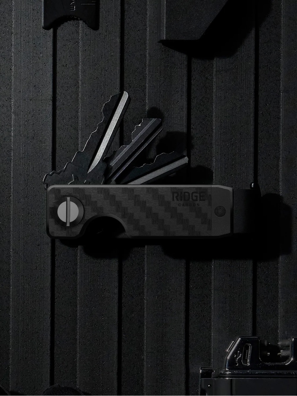Ridge KeyCase Carbon Fiber 3K Weave Matte Black Minimalist Key Organizer NEW NWT - Picture 6 of 15